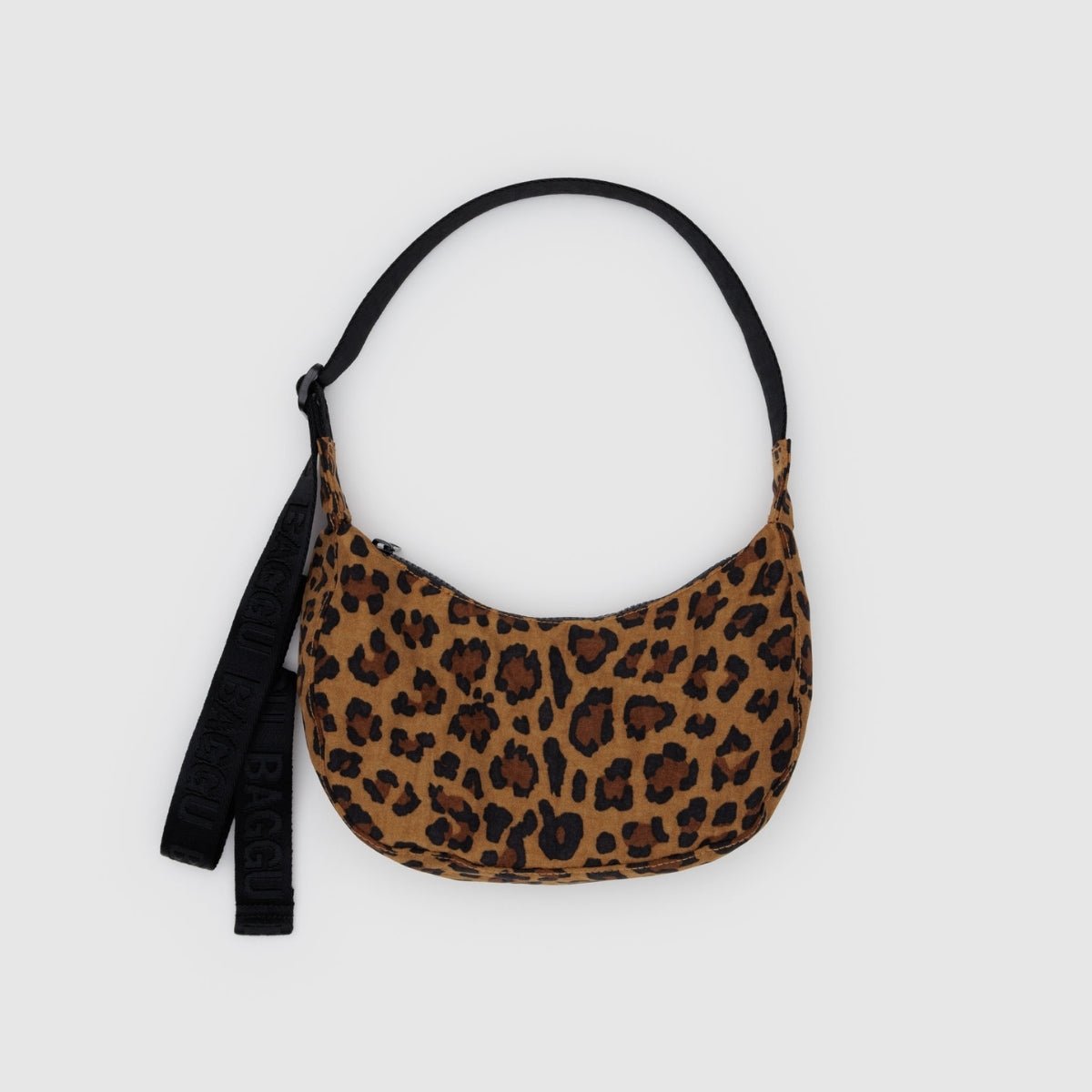 Baggu Small Nylon Crescent Bag in Leopard - Getoutside Shoes
