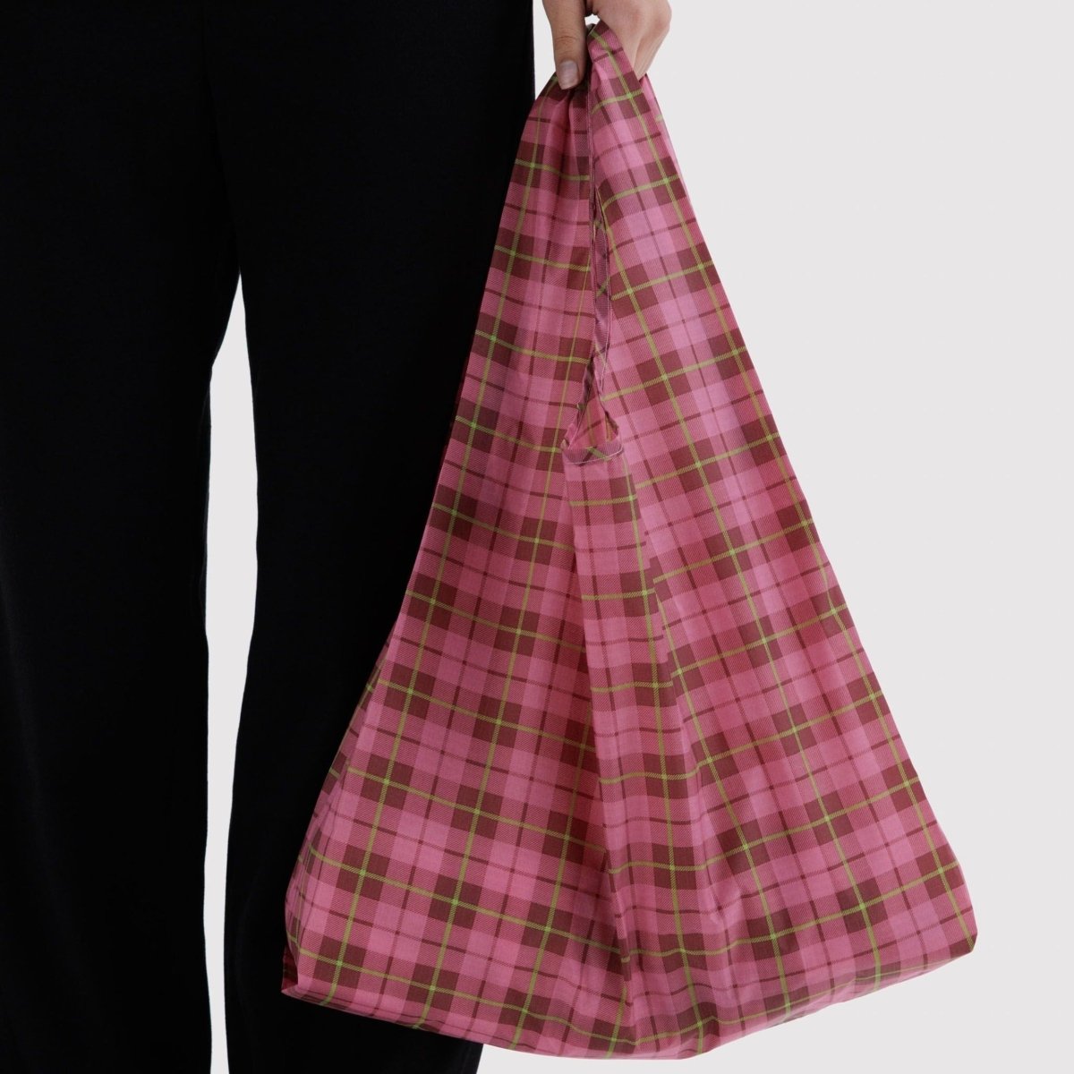 Baggu Standard Bag in Azalea Pink Tartan - Getoutside Shoes