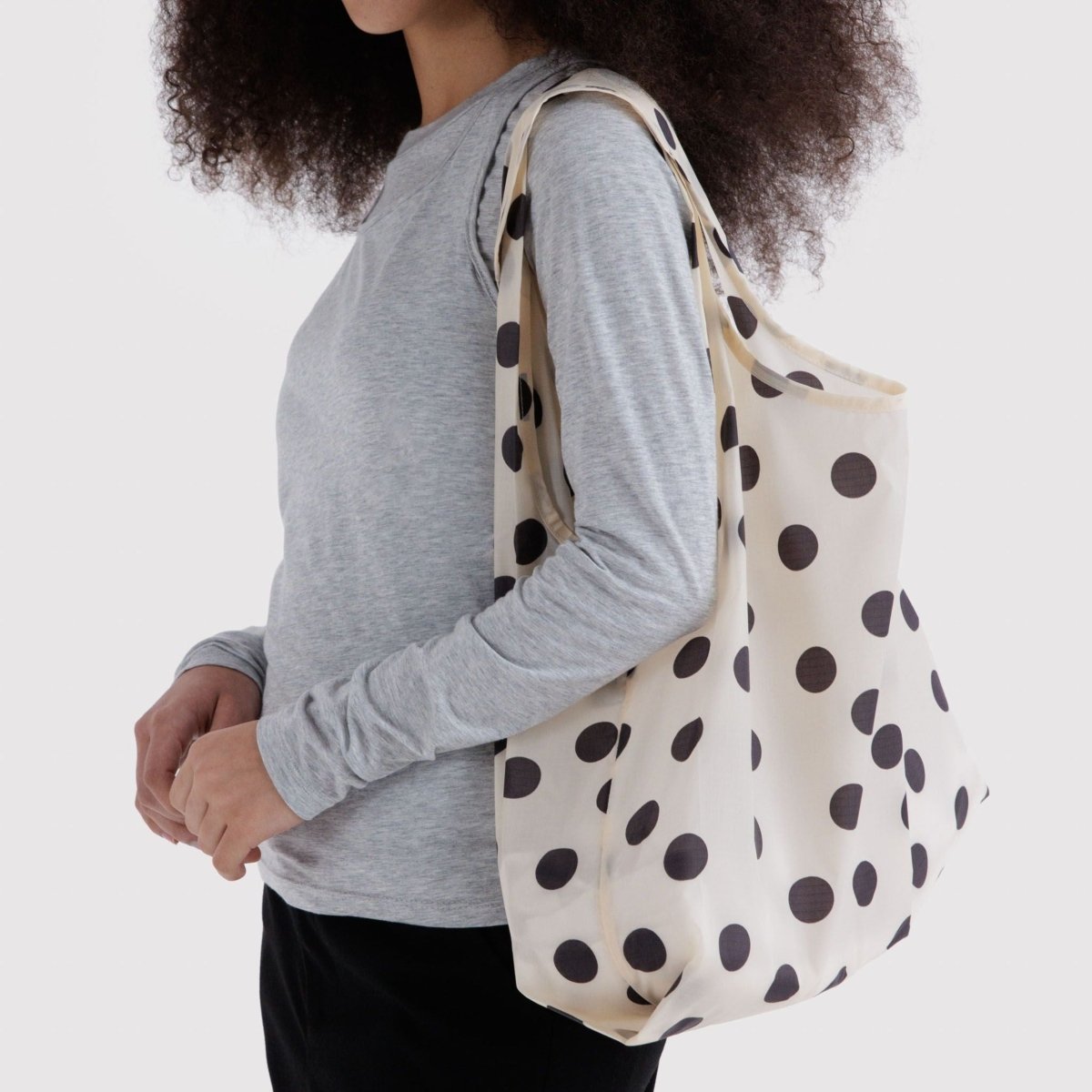 Baggu Standard Bag in Cream And Black Polka Dot - Getoutside Shoes