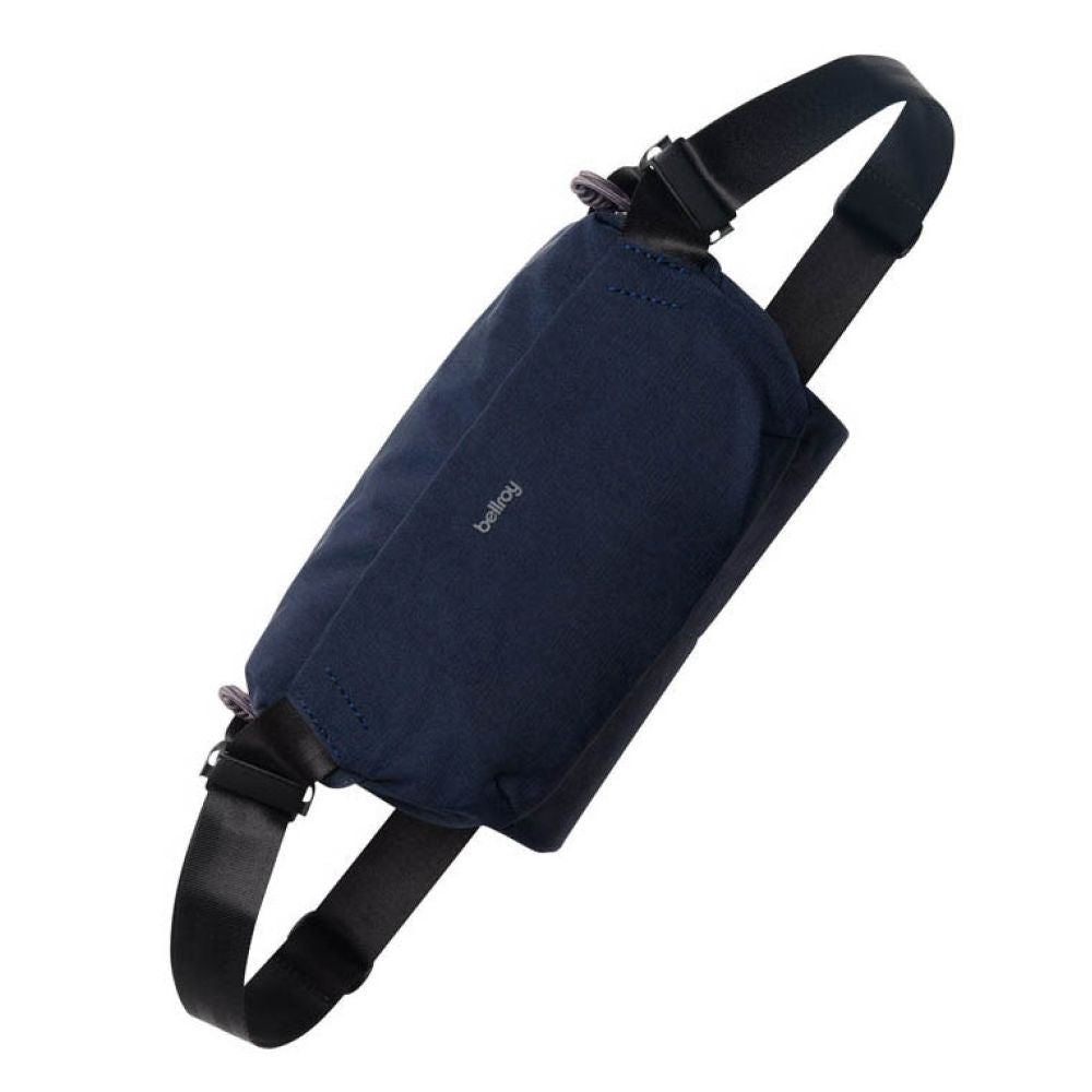 Bellroy Venture Sling 9L in Nightsky