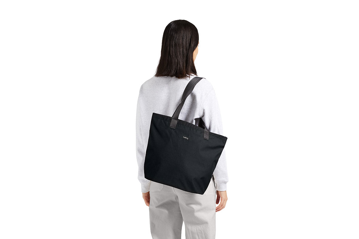 Bellroy Lite Tote in Shadow
