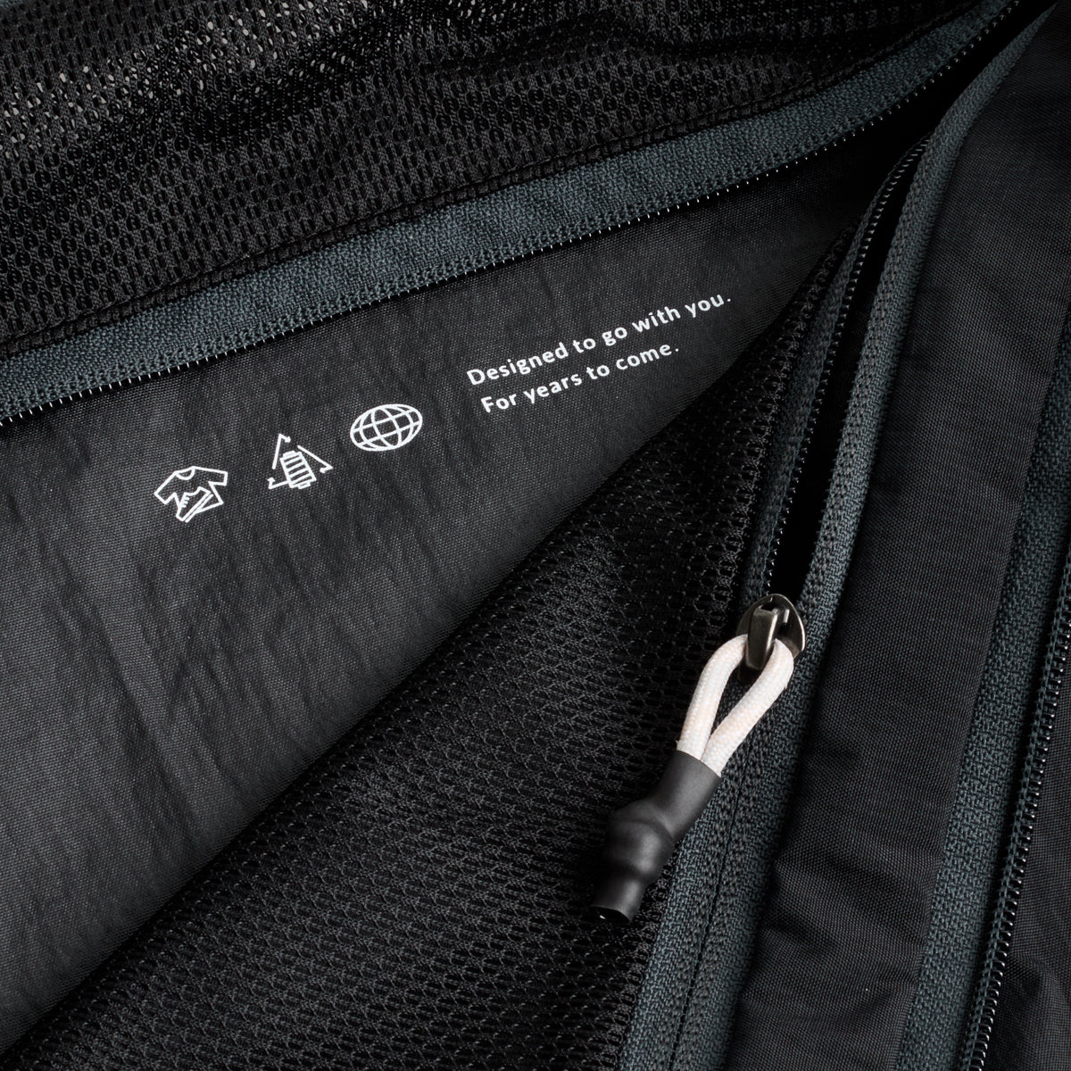 Bellroy Lite Packing Cube 12L in  Black
