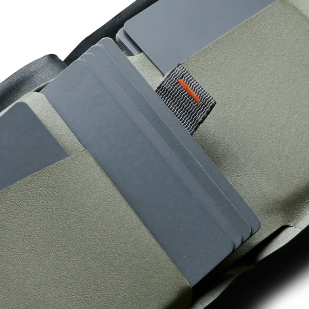 Bellroy Apex Note Sleeve in Everglade - Getoutside Shoes