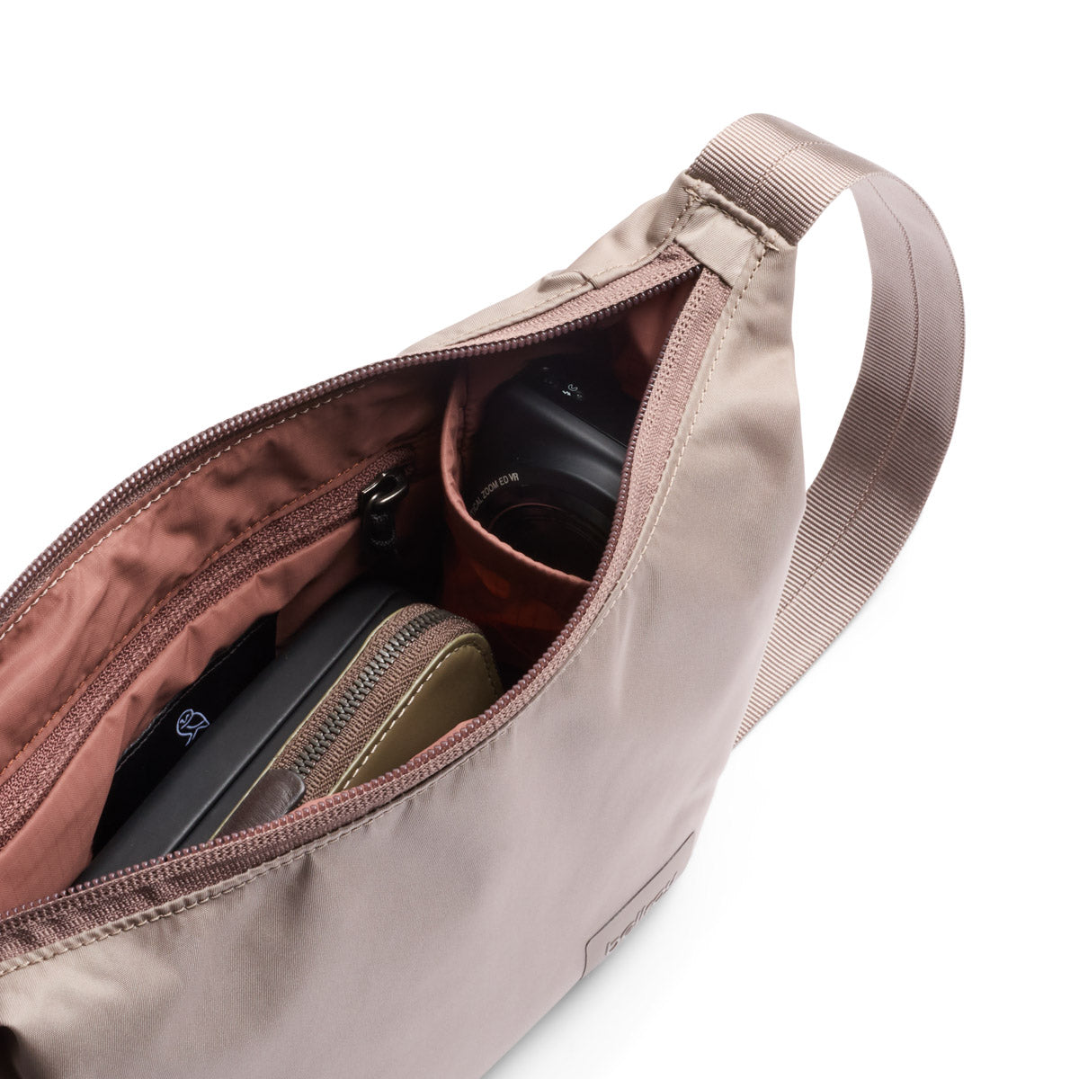 Bellroy Laneway Crescent Bag 2.5L in Fawn