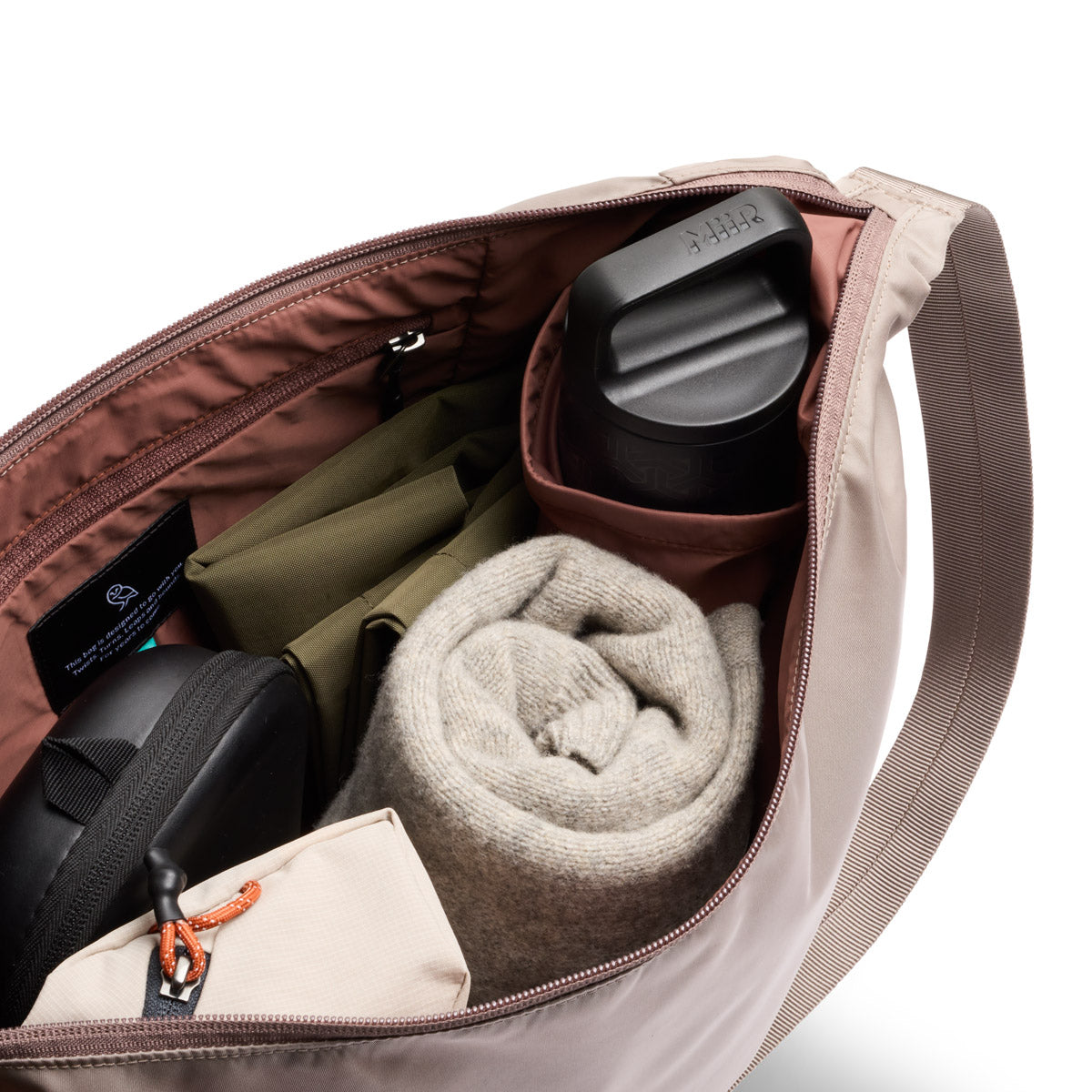 Bellroy Laneway Crescent Bag 12L in Fawn