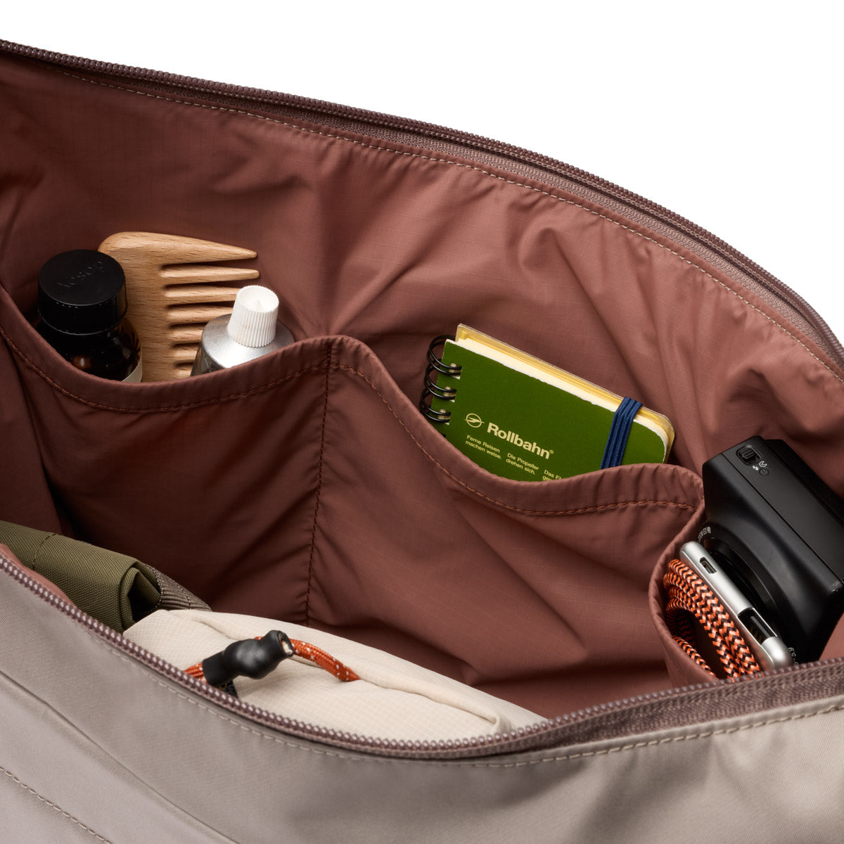 Bellroy Laneway Crescent Bag 12L in Fawn