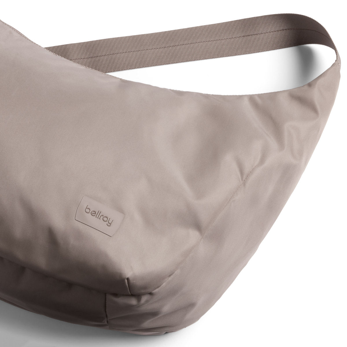 Bellroy Laneway Crescent Bag 12L in Fawn