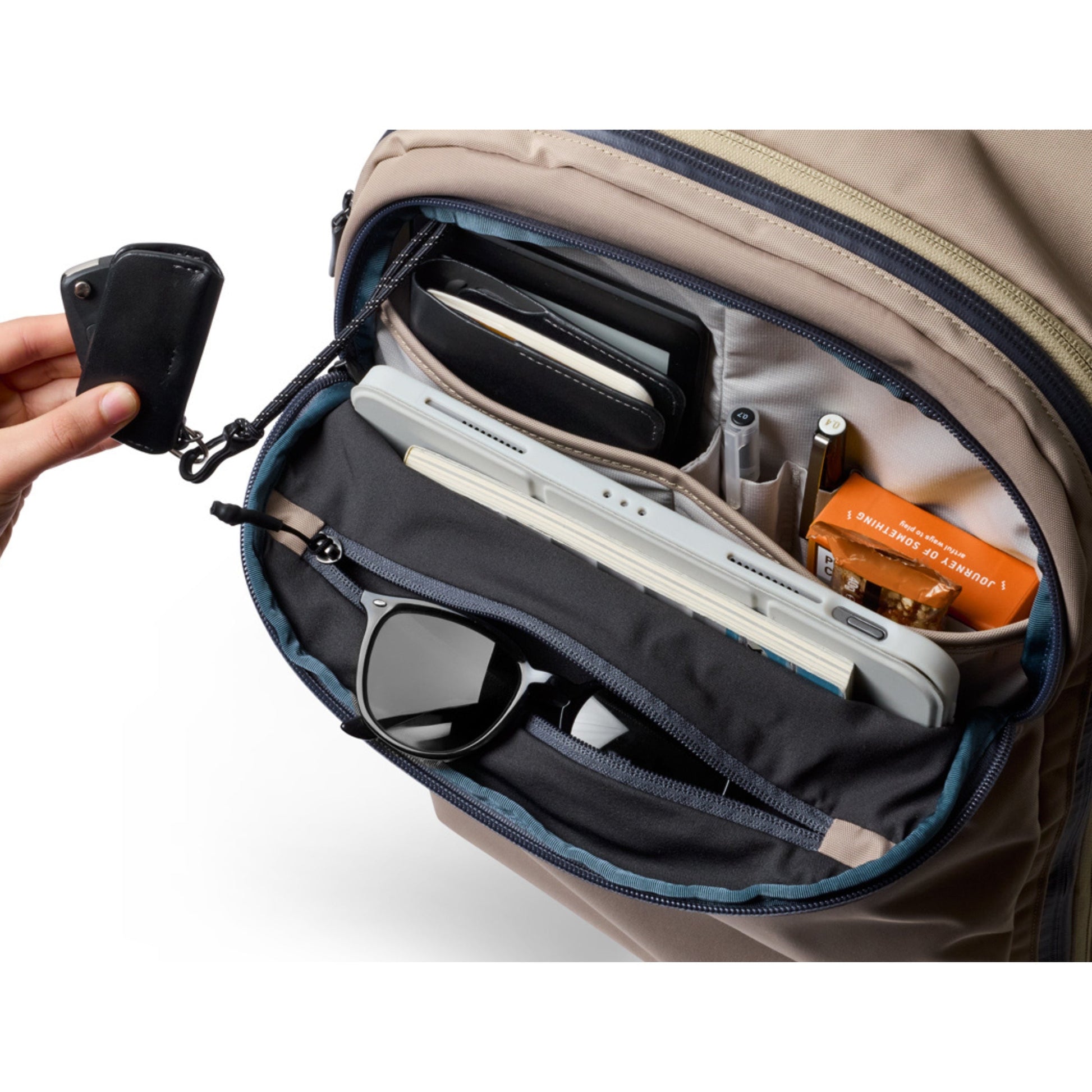 Bellroy Transit Travel Pack Pro in Stone