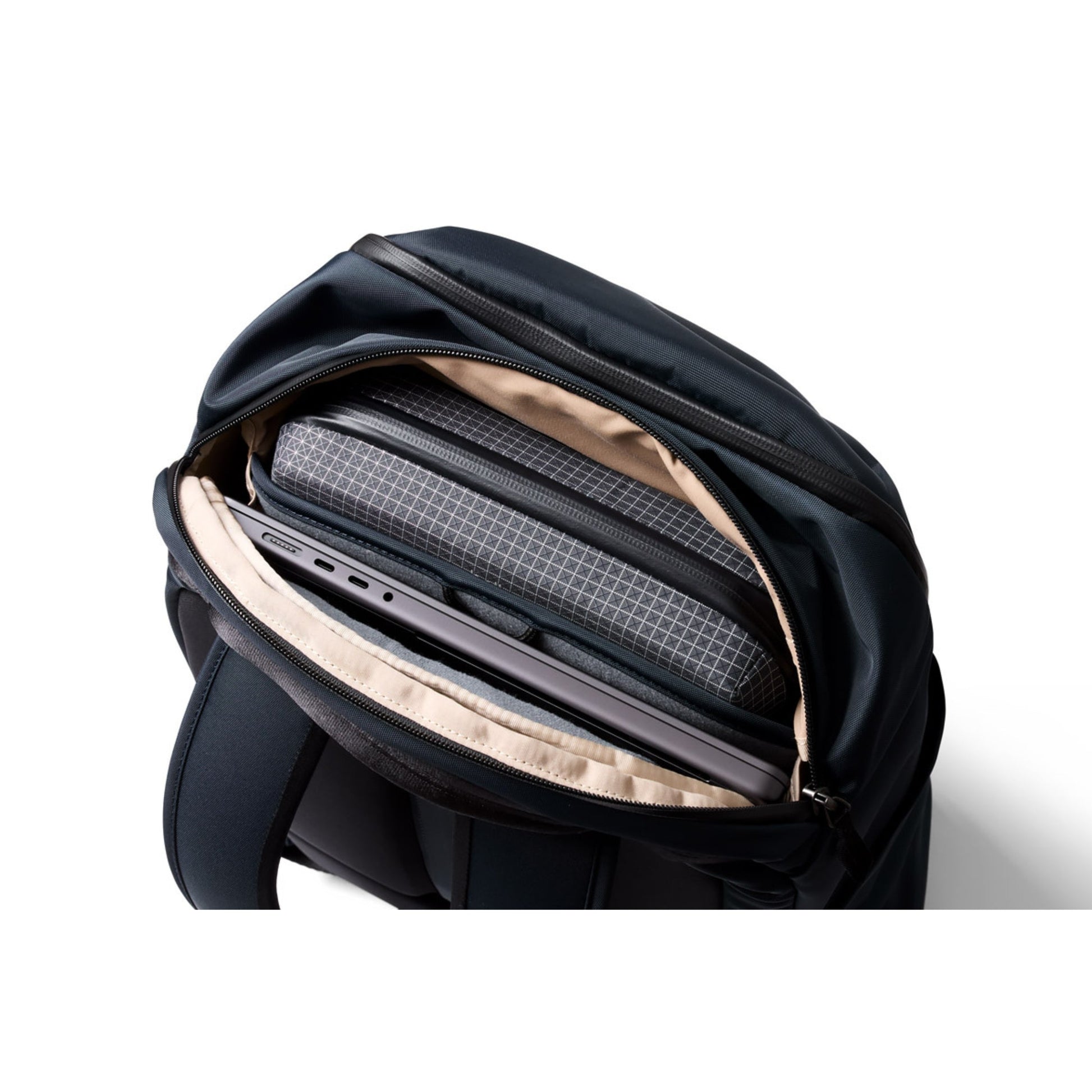 Bellroy Transit Workpack 26L in Nightsky