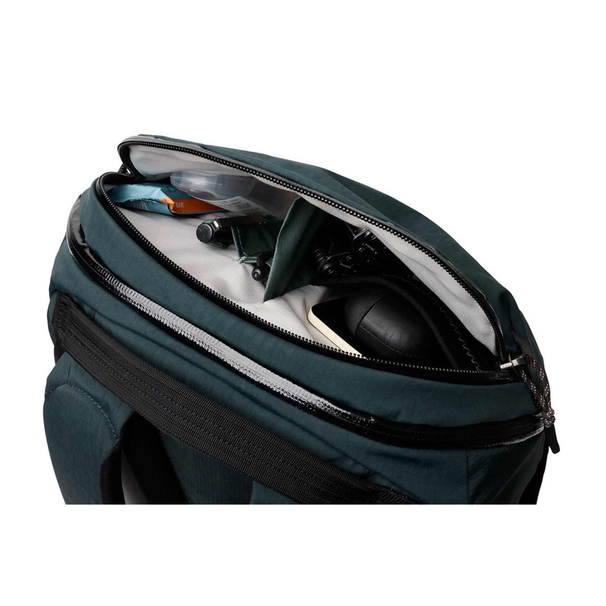 Bellroy Venture Ready Pack 26L (Second Edition) in Deep Ocean