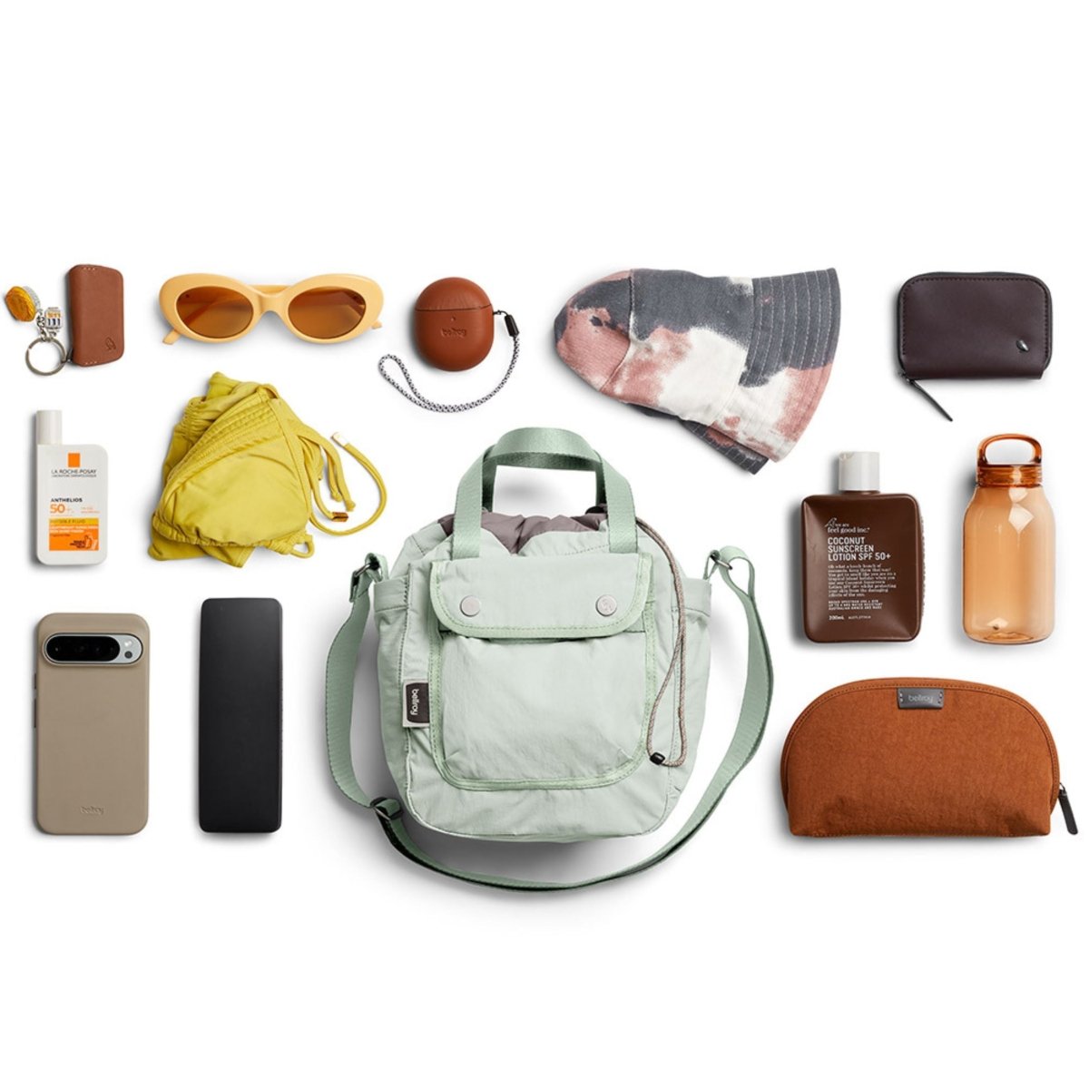 Bellroy Cinch Bucket Bag in Seafoam - Getoutside Shoes