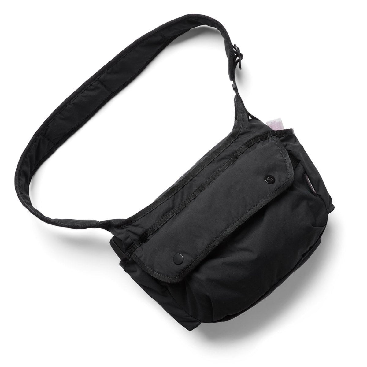 Bellroy Cinch Carryall in Black - Getoutside Shoes