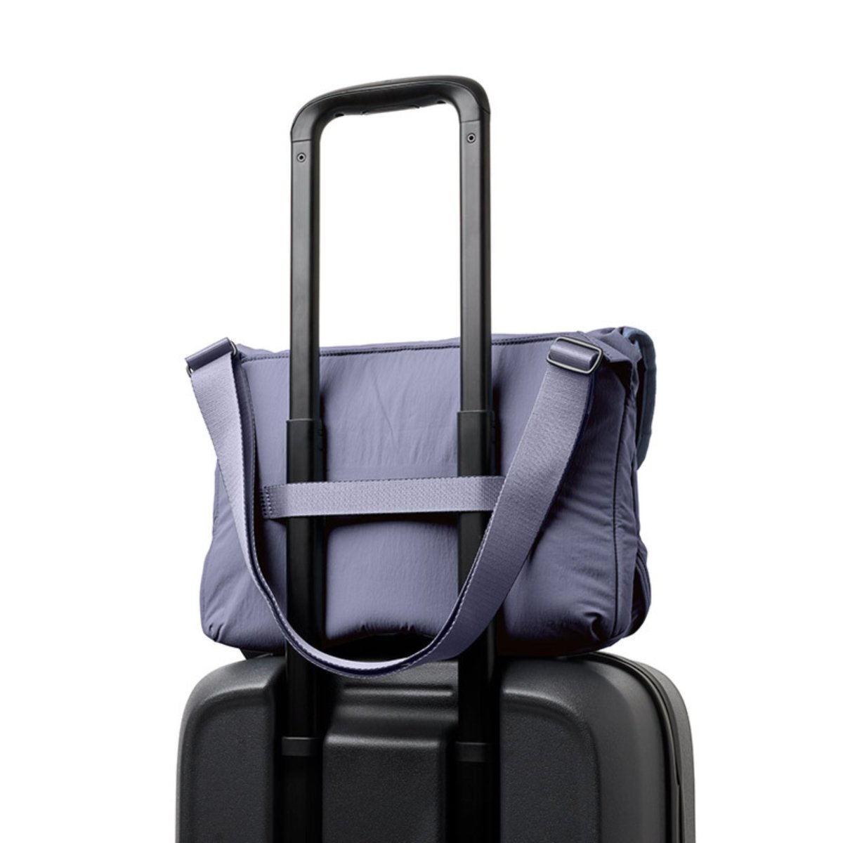 Bellroy Cinch Messenger in Lilac Haze - Getoutside Shoes