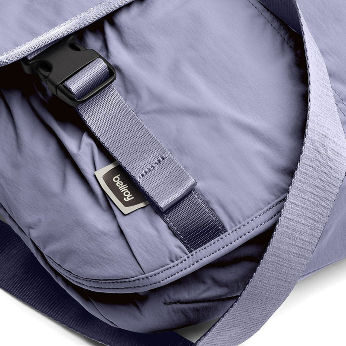 Bellroy Cinch Messenger in Lilac Haze - Getoutside Shoes