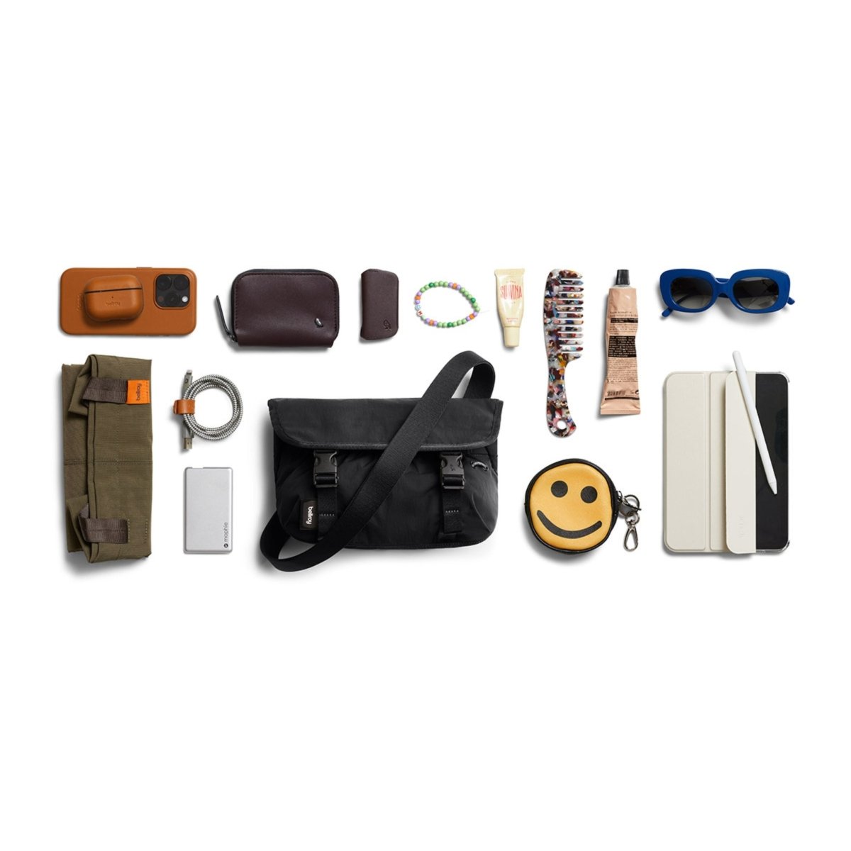 Bellroy Cinch Mini Messenger in Black - Getoutside Shoes