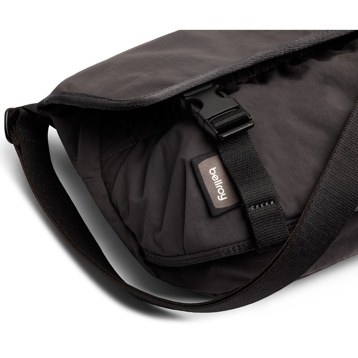 Bellroy Cinch Mini Messenger in Charcoal - Getoutside Shoes