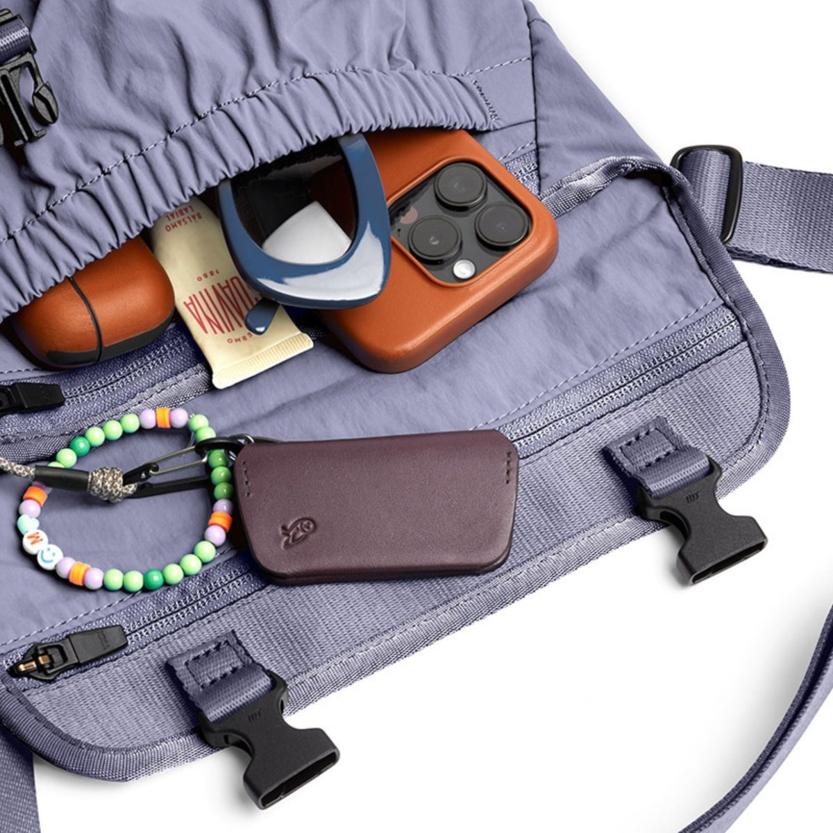 Bellroy Cinch Mini Messenger in Lilac Haze - Getoutside Shoes