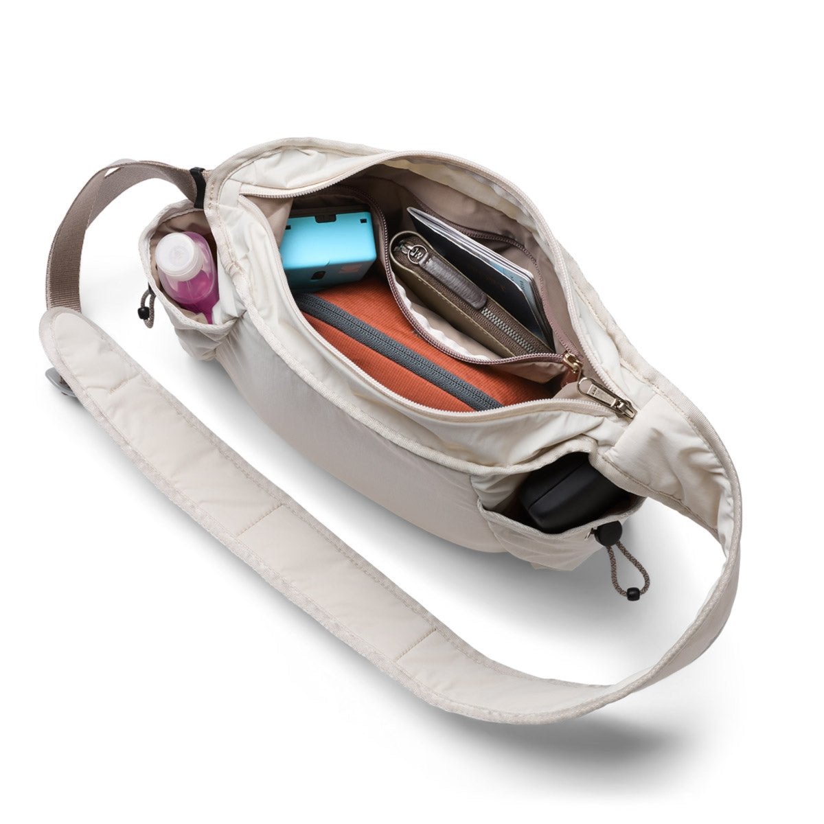 Bellroy Cinch Sling in Oat - Getoutside Shoes