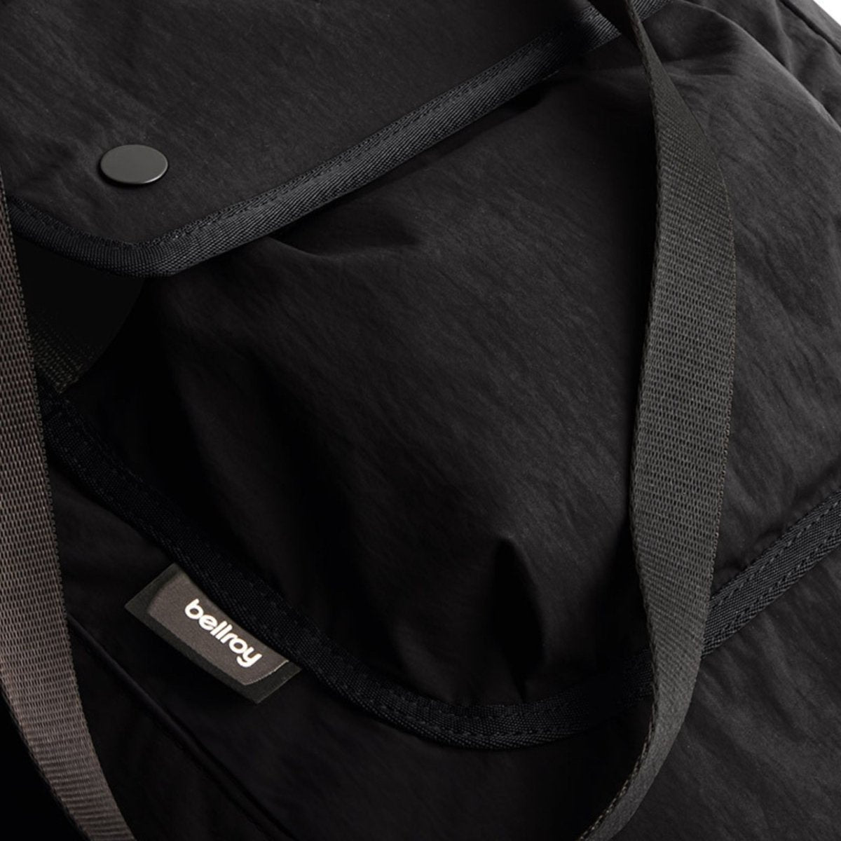 Bellroy Cinch Tote 16L in Black - Getoutside Shoes