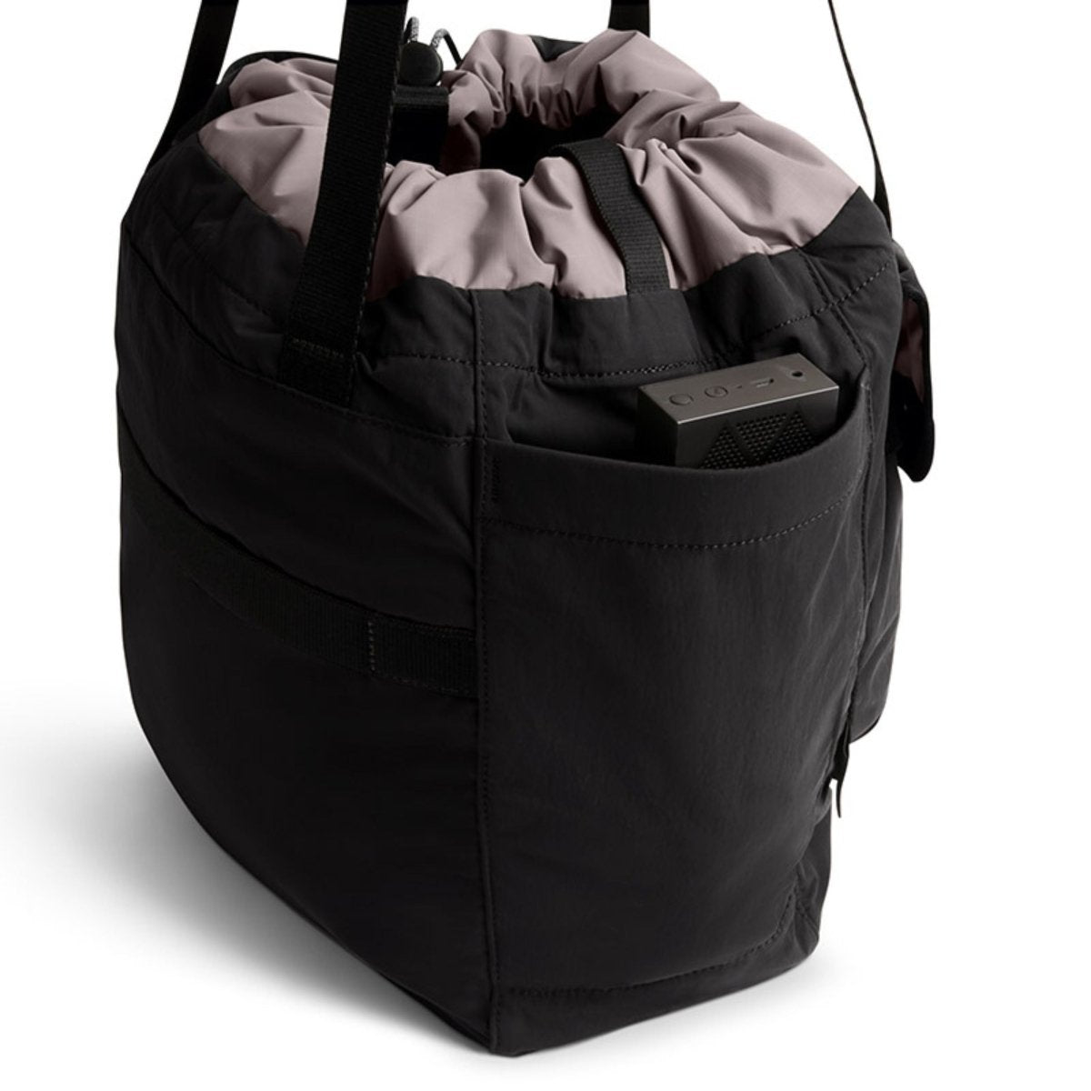 Bellroy Cinch Tote 16L in Black - Getoutside Shoes
