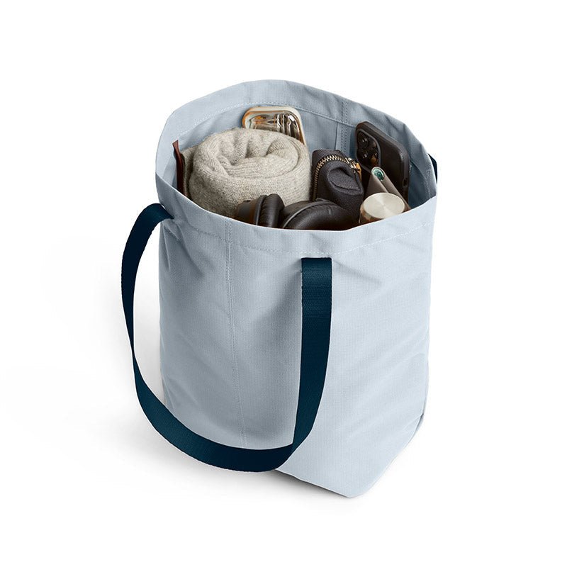 Bellroy City Tote in Pavement - Getoutside Shoes