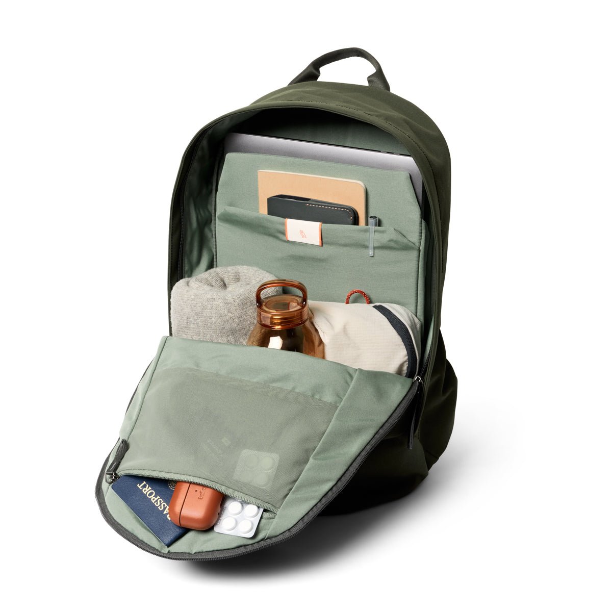 Bellroy Classic Backpack 20L in Olive - Getoutside Shoes