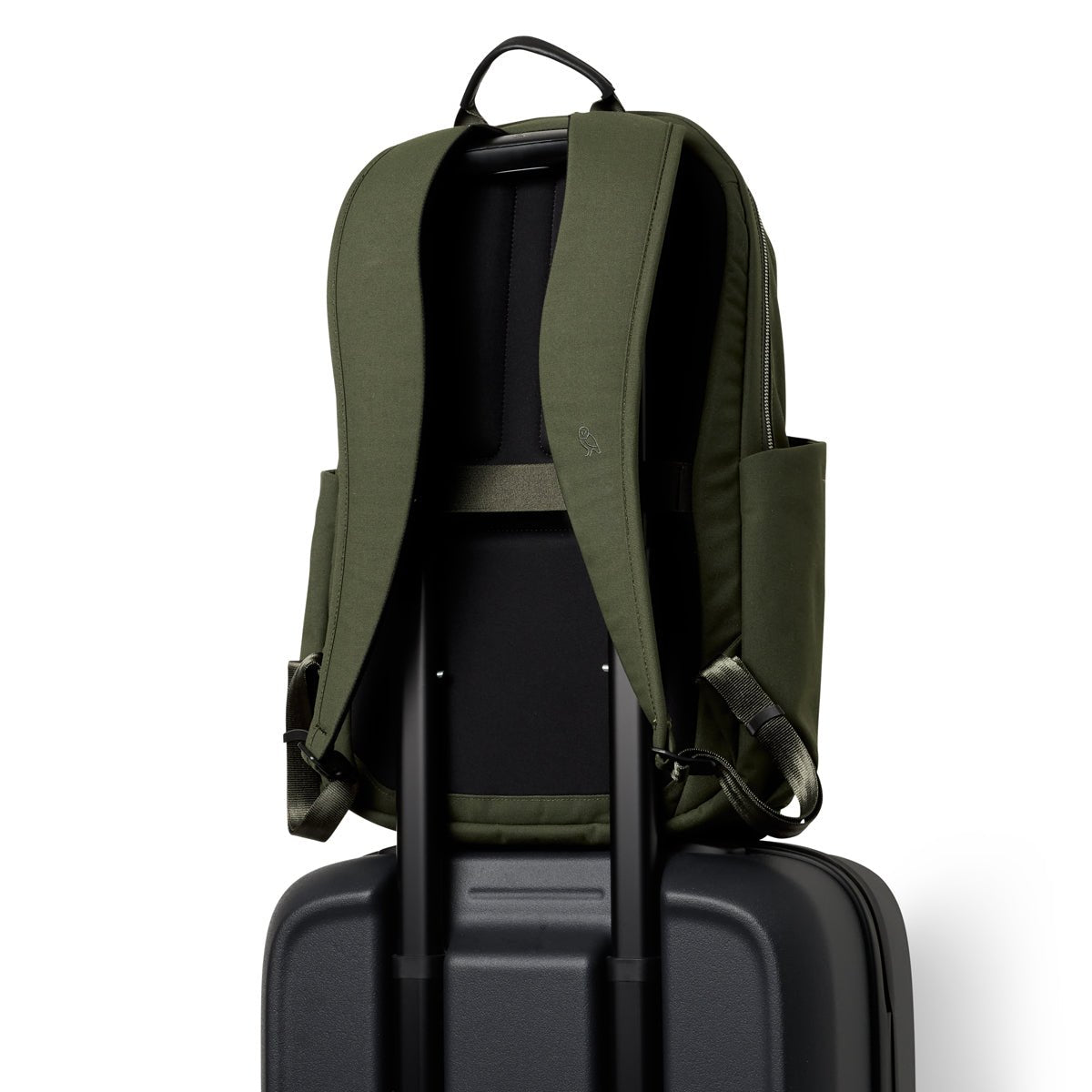 Bellroy Classic Daypack 21L in Olive - Getoutside Shoes