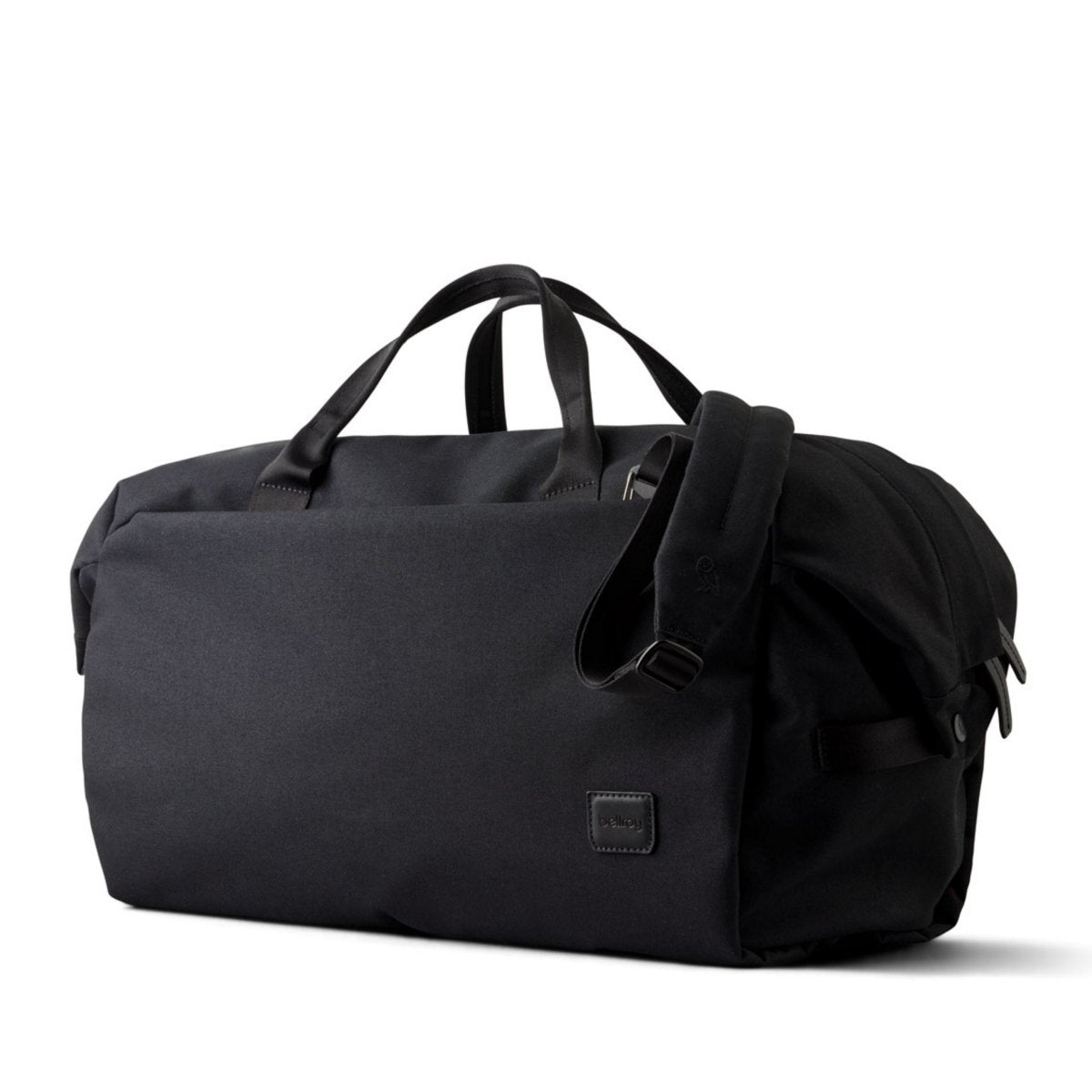 Bellroy Classic Duffel 35L in Black - Getoutside Shoes