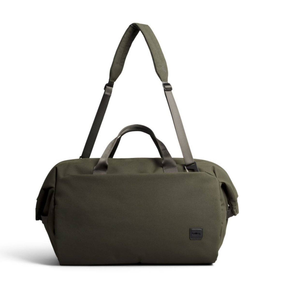 Bellroy Classic Duffel 35L in Olive - Getoutside Shoes