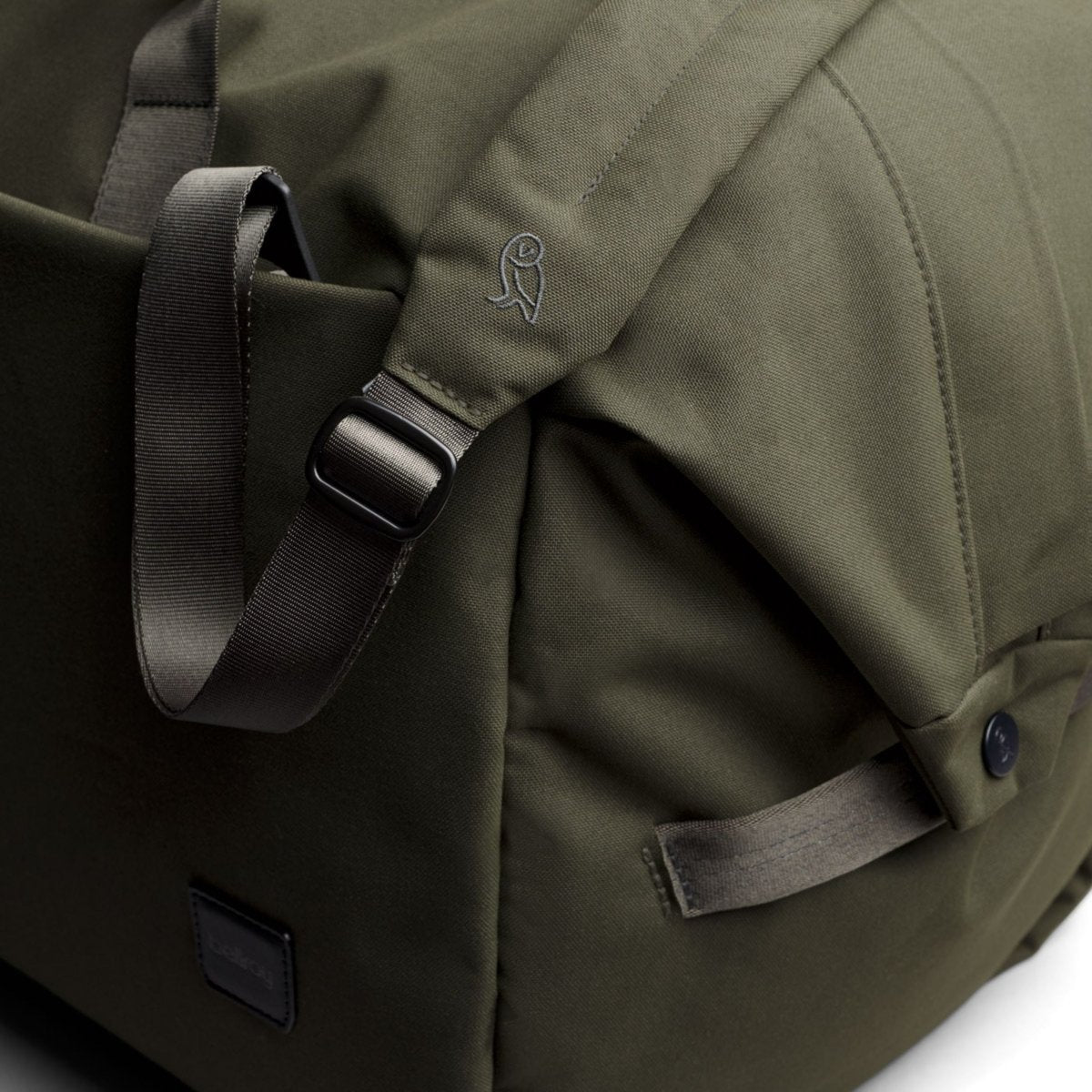 Bellroy Classic Duffel 45L in Olive - Getoutside Shoes