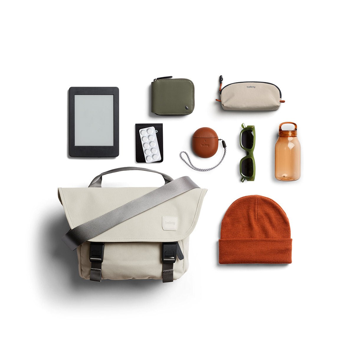 Bellroy Classic Messenger 6L in Steel - Getoutside Shoes