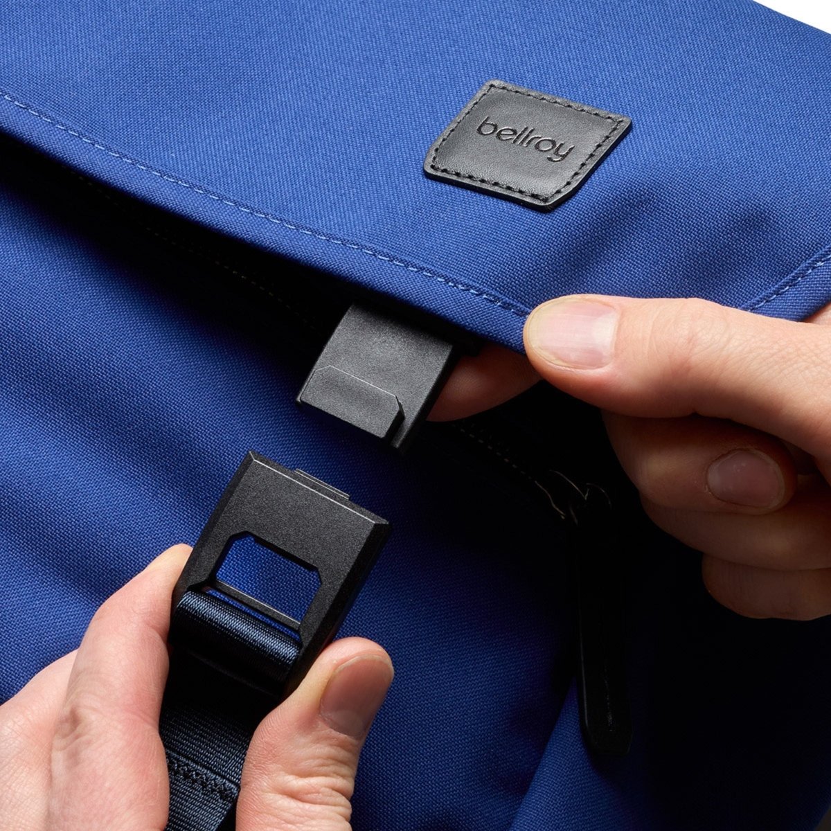Bellroy Classic Messenger in Indigo - Getoutside Shoes