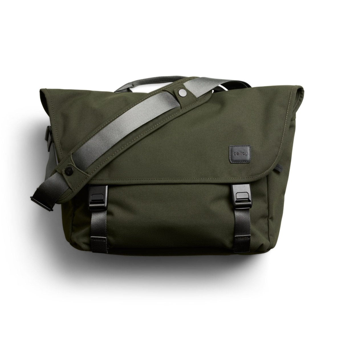 Bellroy Classic Messenger in Olive - Getoutside Shoes