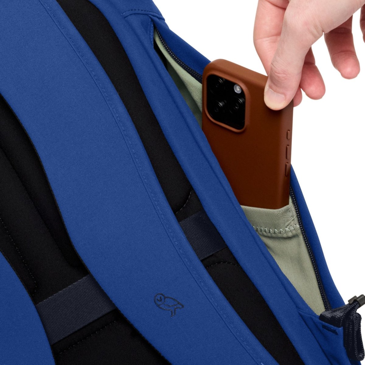 Bellroy Classic Rolltop 26L in Indigo - Getoutside Shoes