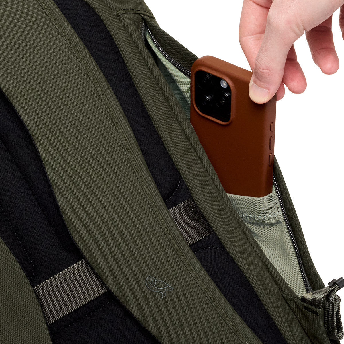 Bellroy Classic Rolltop 26L in Olive - Getoutside Shoes