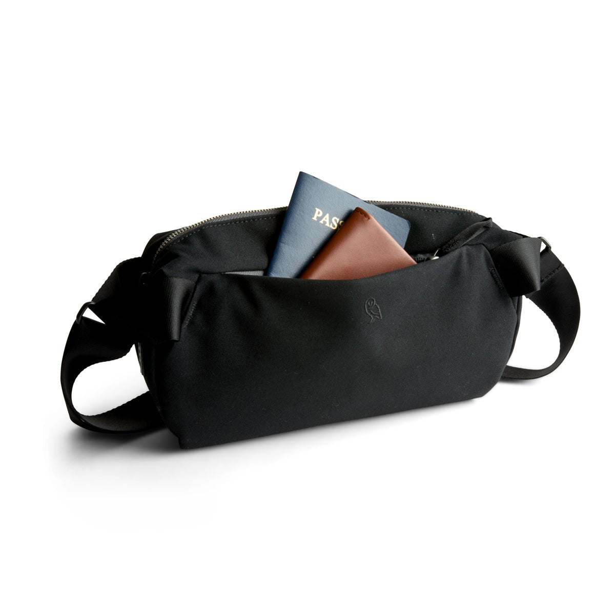 Bellroy Classic Sling 5L in Black - Getoutside Shoes