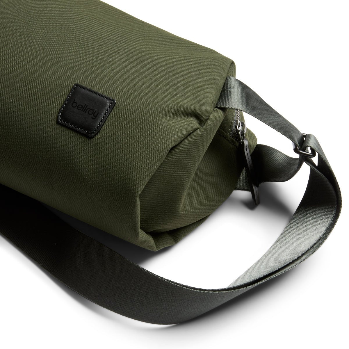 Bellroy Classic Sling 7L in Olive - Getoutside Shoes