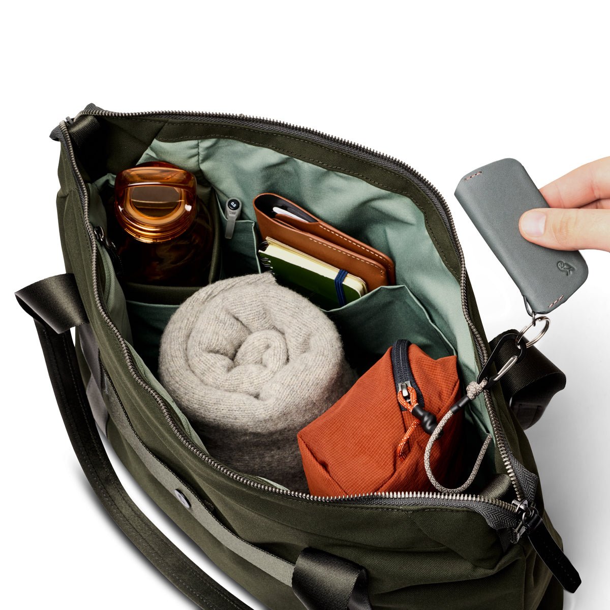 Bellroy Classic Tote 16L in Olive - Getoutside Shoes