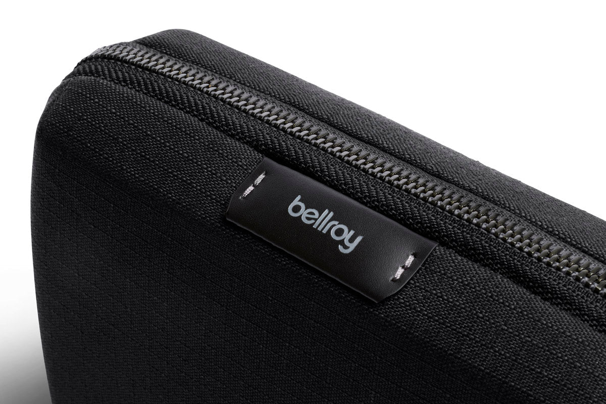 Bellroy Tech Kit Compact in Black