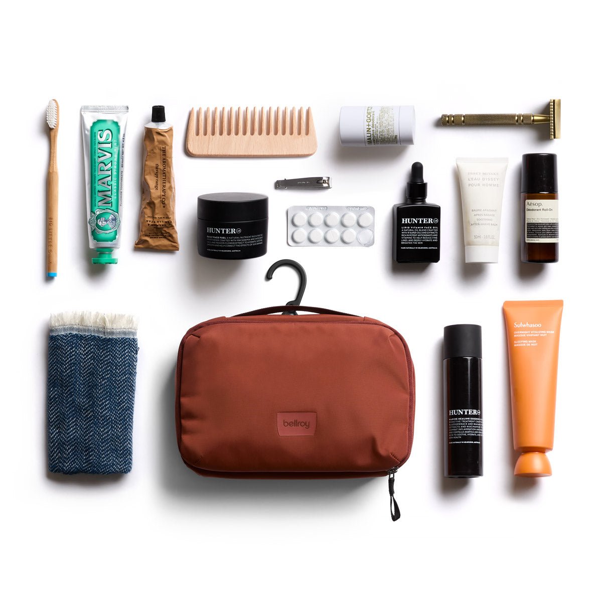 Bellroy Hanging Toiletry Kit in Clay - Getoutside Shoes