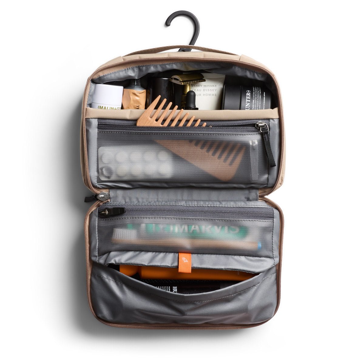 Bellroy Hanging Toiletry Kit in Stone - Getoutside Shoes