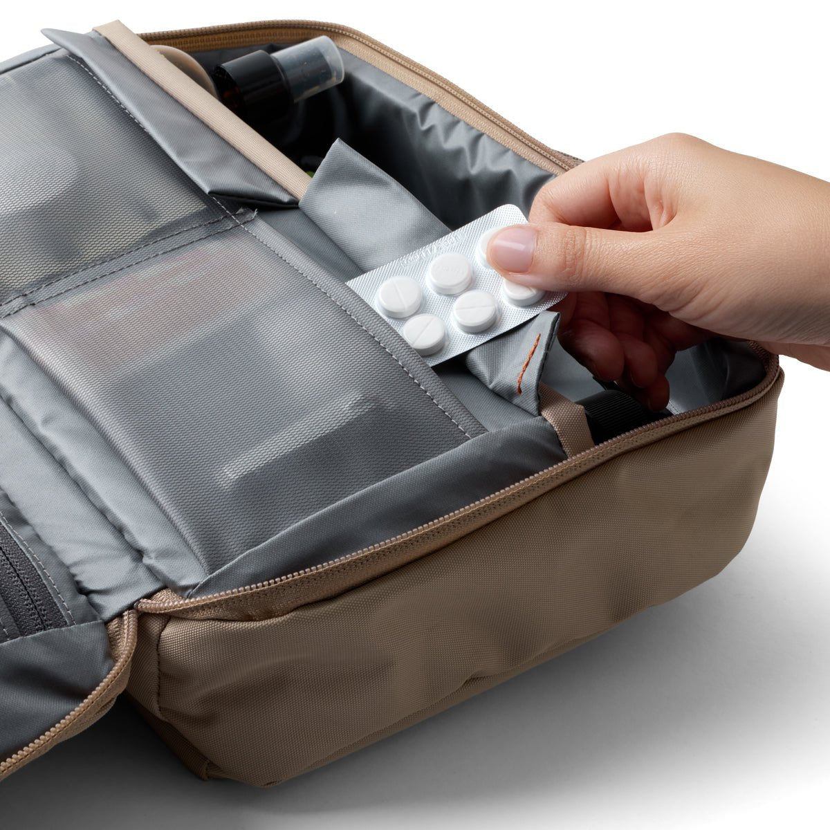 Bellroy Hanging Toiletry Kit Plus in Stone - Getoutside Shoes