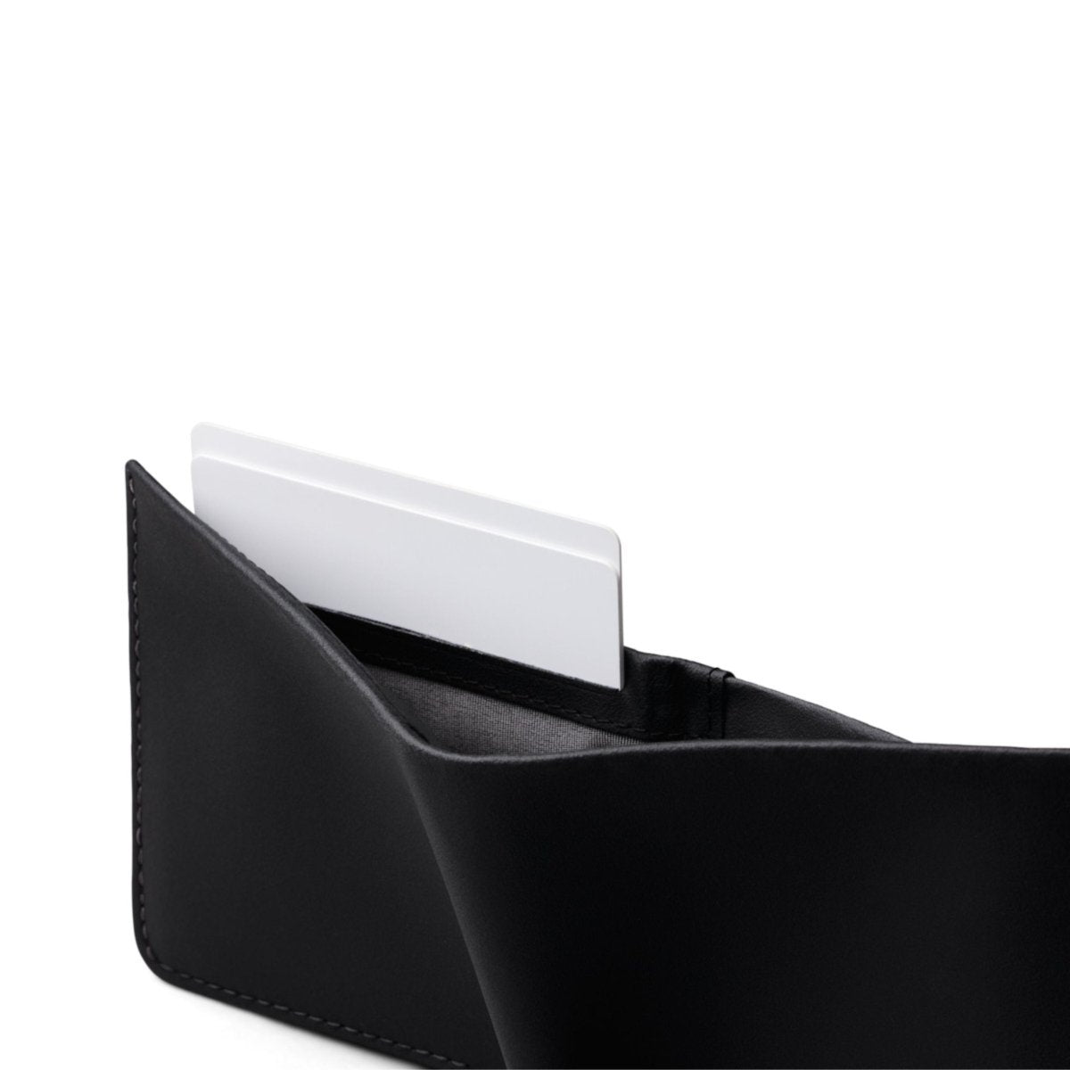 Bellroy Hide & Seek Hi in INNOVERA™ Black - Getoutside Shoes
