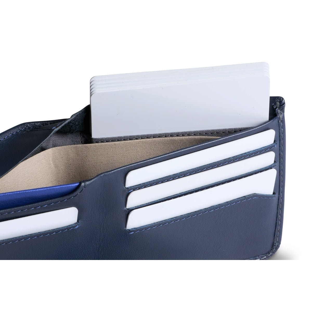 Bellroy Hide & Seek Hi in Navy - Getoutside Shoes