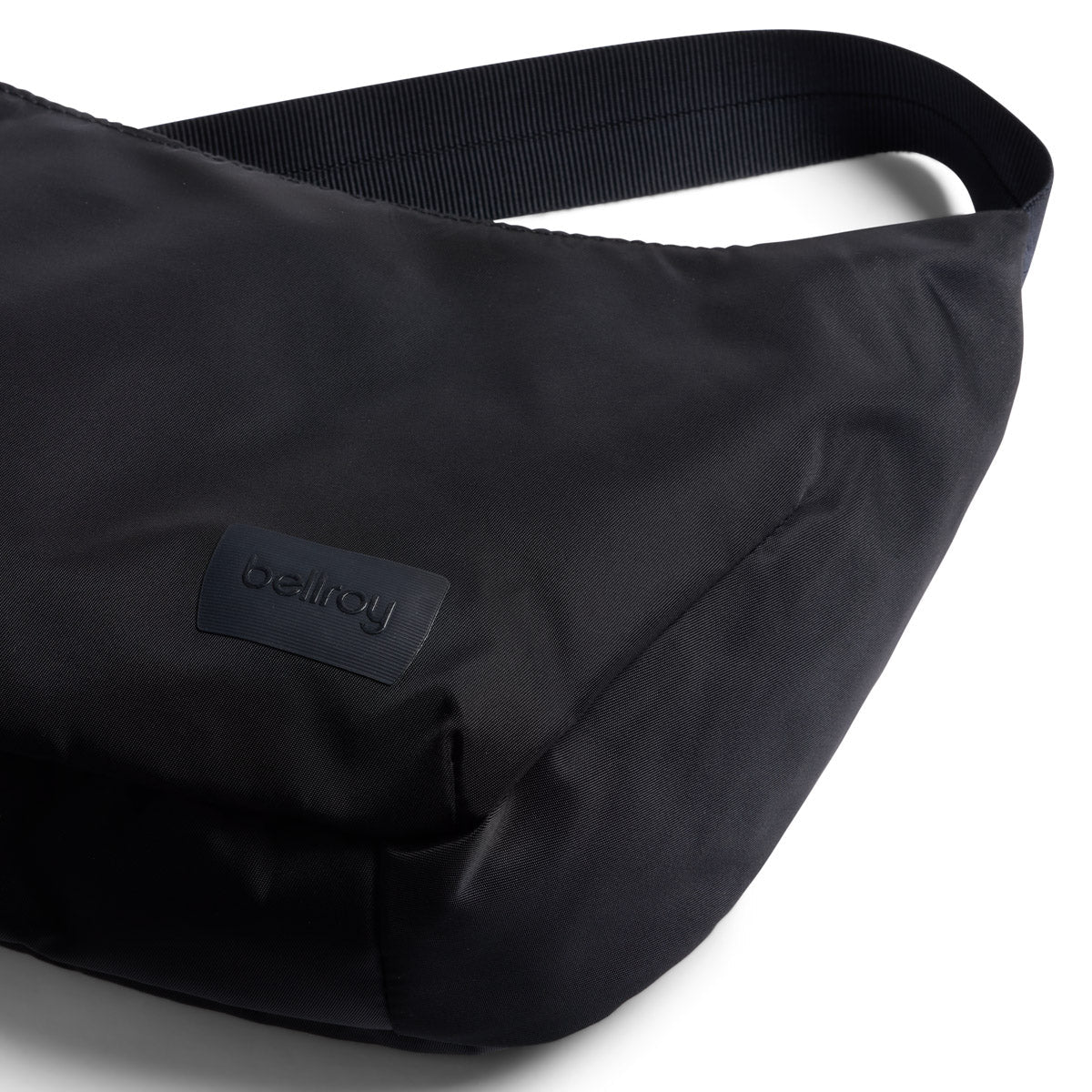 Bellroy Laneway Crescent Bag 2.5L in Ink - Getoutside Shoes