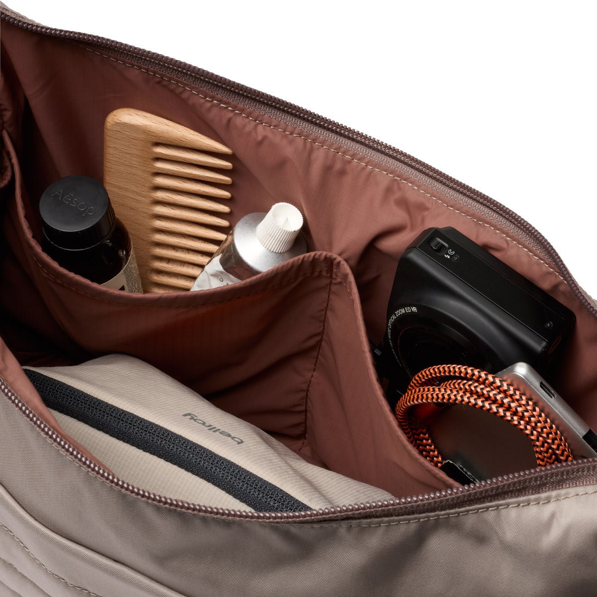 Bellroy Laneway Crescent Bag 7L in Fawn - Getoutside Shoes