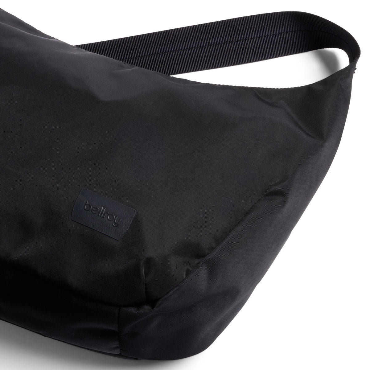 Bellroy Laneway Crescent Bag 7L in Ink - Getoutside Shoes