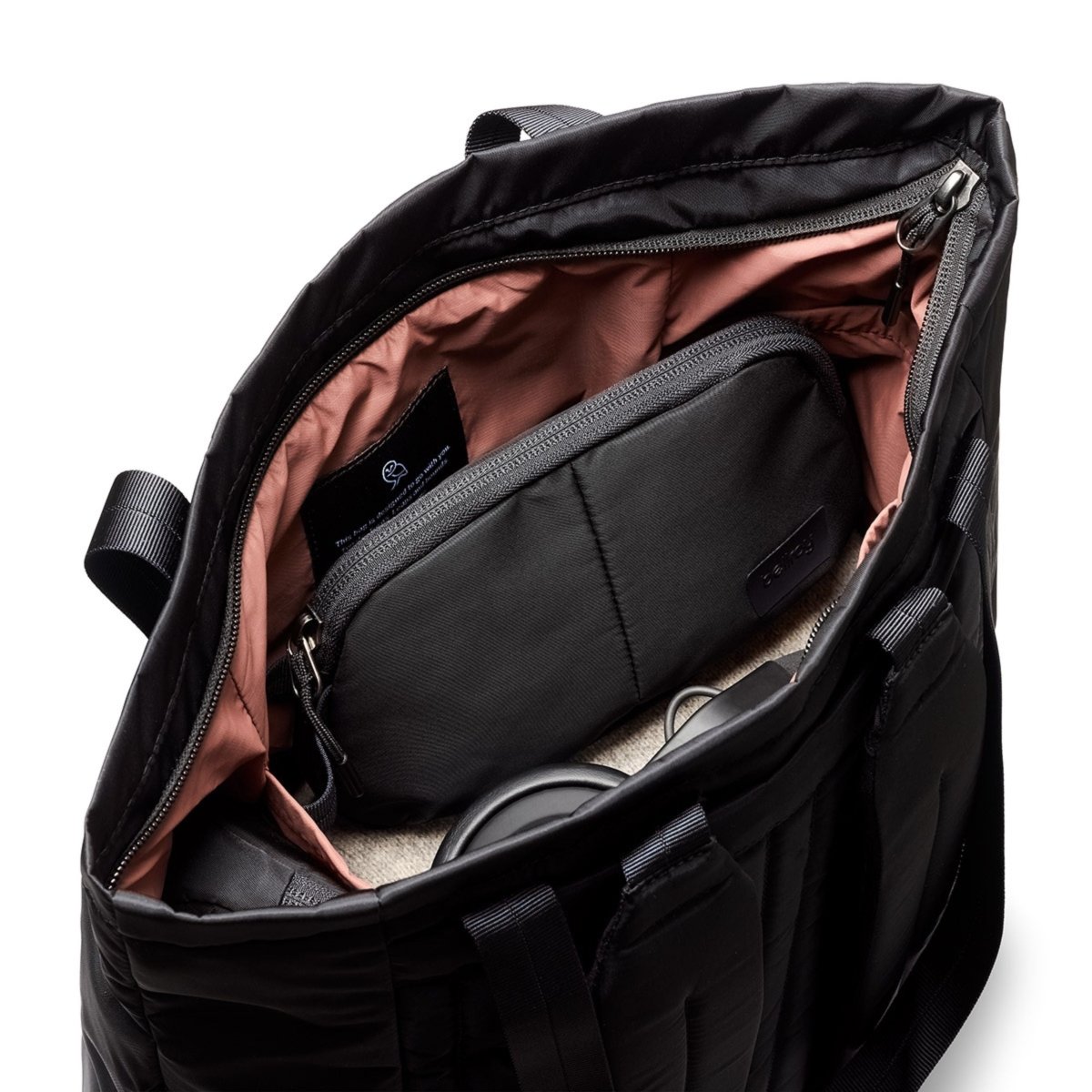 Bellroy Laneway Daily Pouch in Ink - Getoutside Shoes