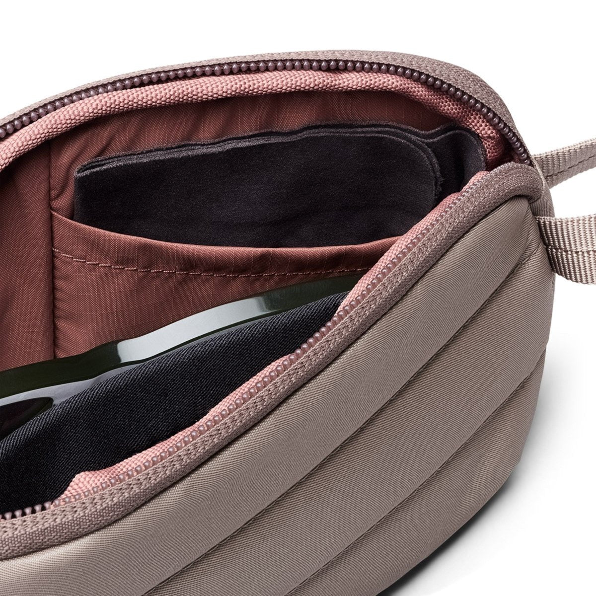 Bellroy Laneway Sunglasses Pocket in Fawn - Getoutside Shoes