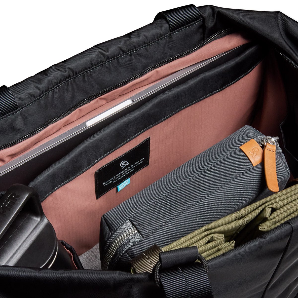 Bellroy Laneway Tote 19L in Ink - Getoutside Shoes